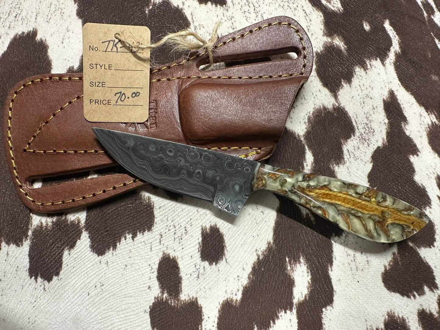 Titan Pine Cone Skinner